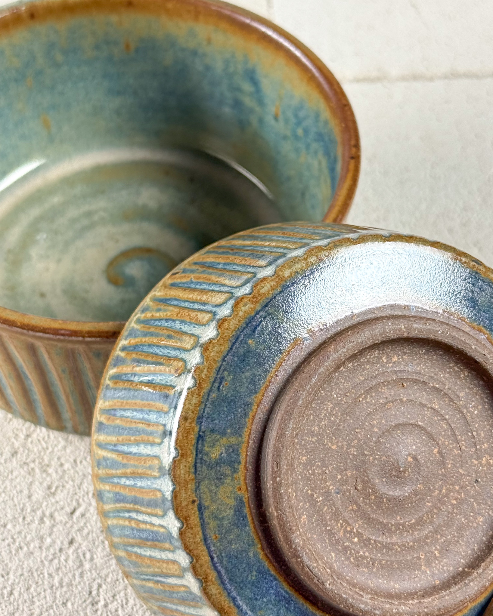 Twilight Earth Carved Bowl – Set of 3 thumbnail