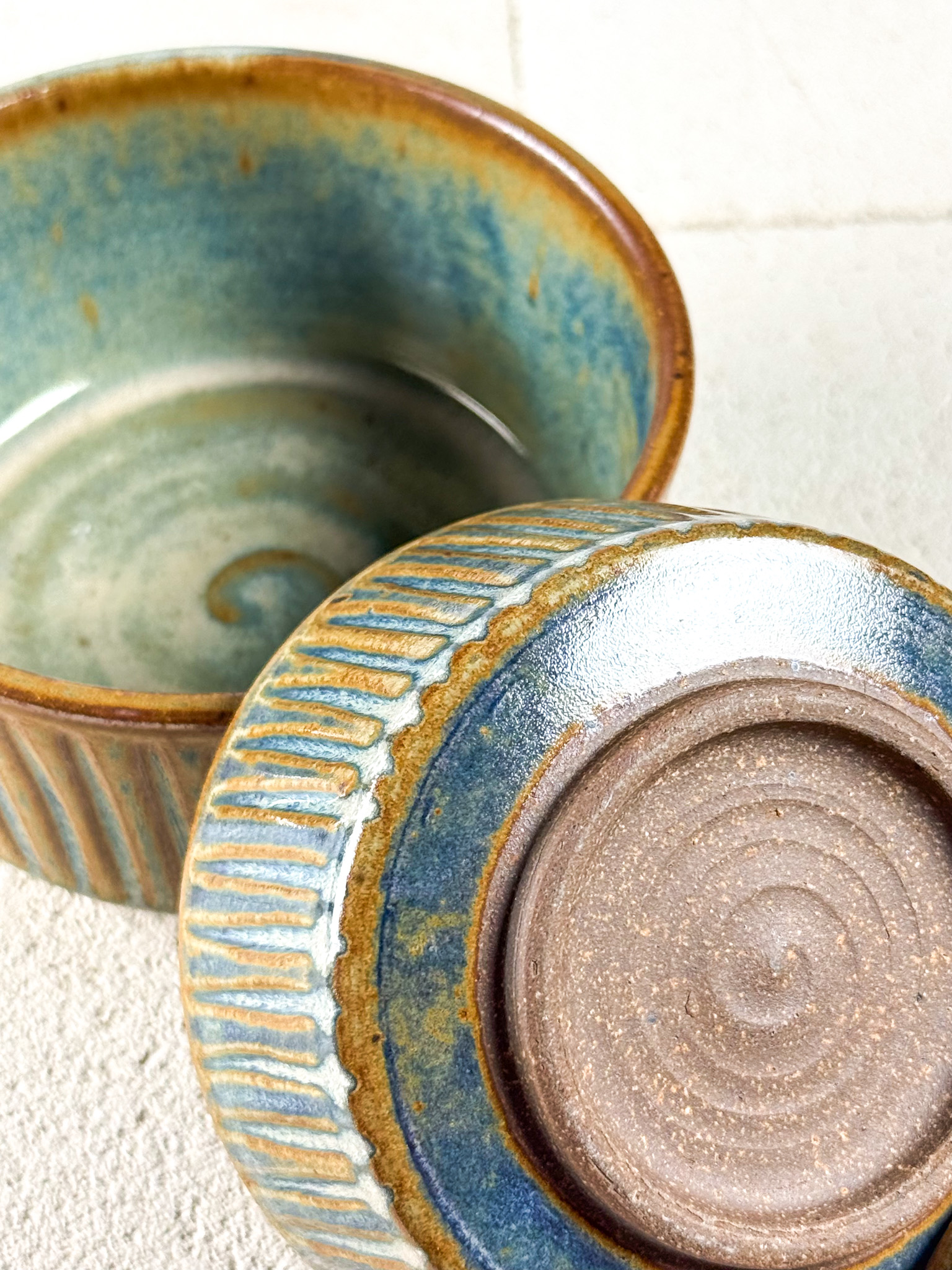 Twilight Earth Carved Bowl – Set of 3 thumbnail