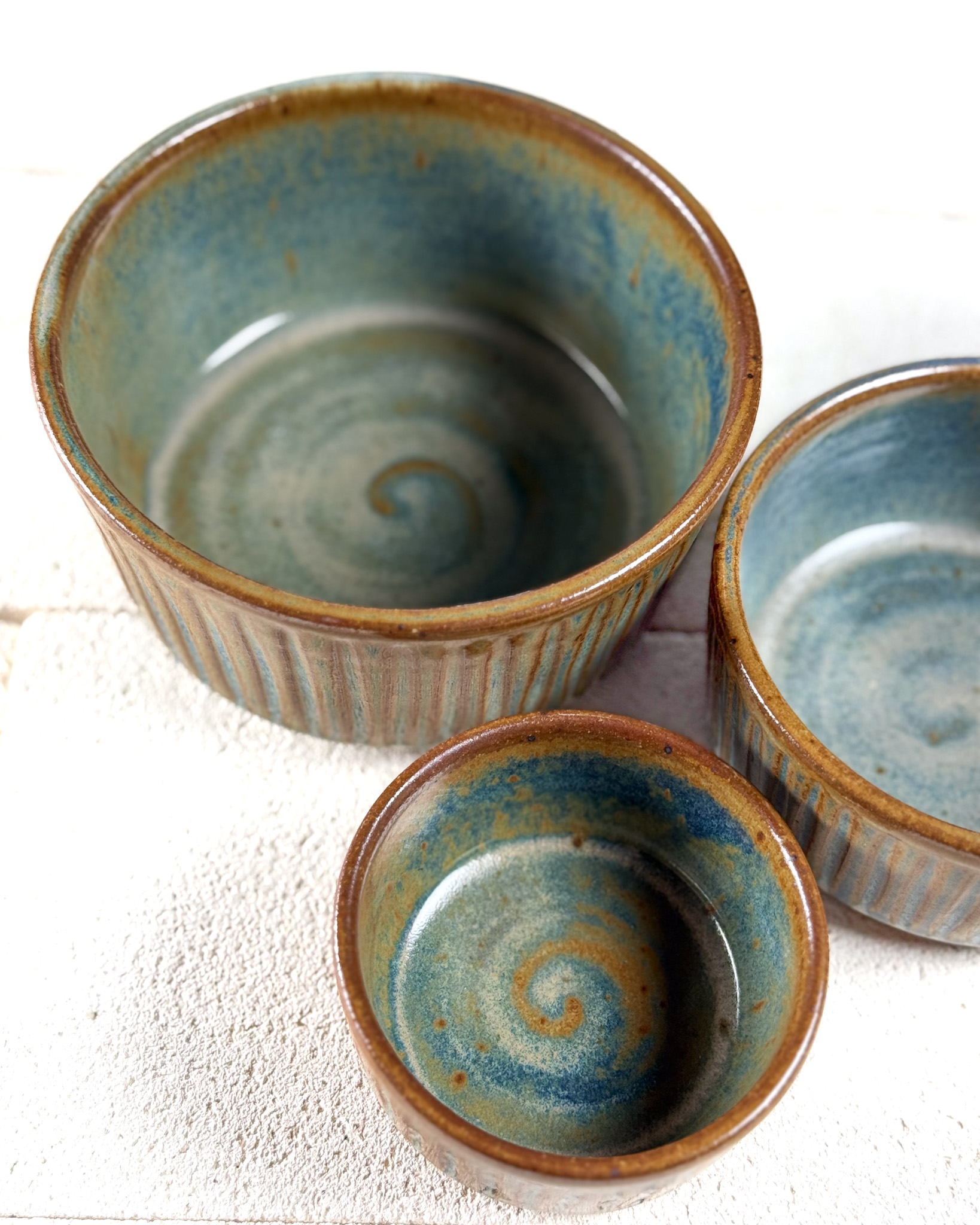Twilight Earth Carved Bowl – Set of 3 thumbnail