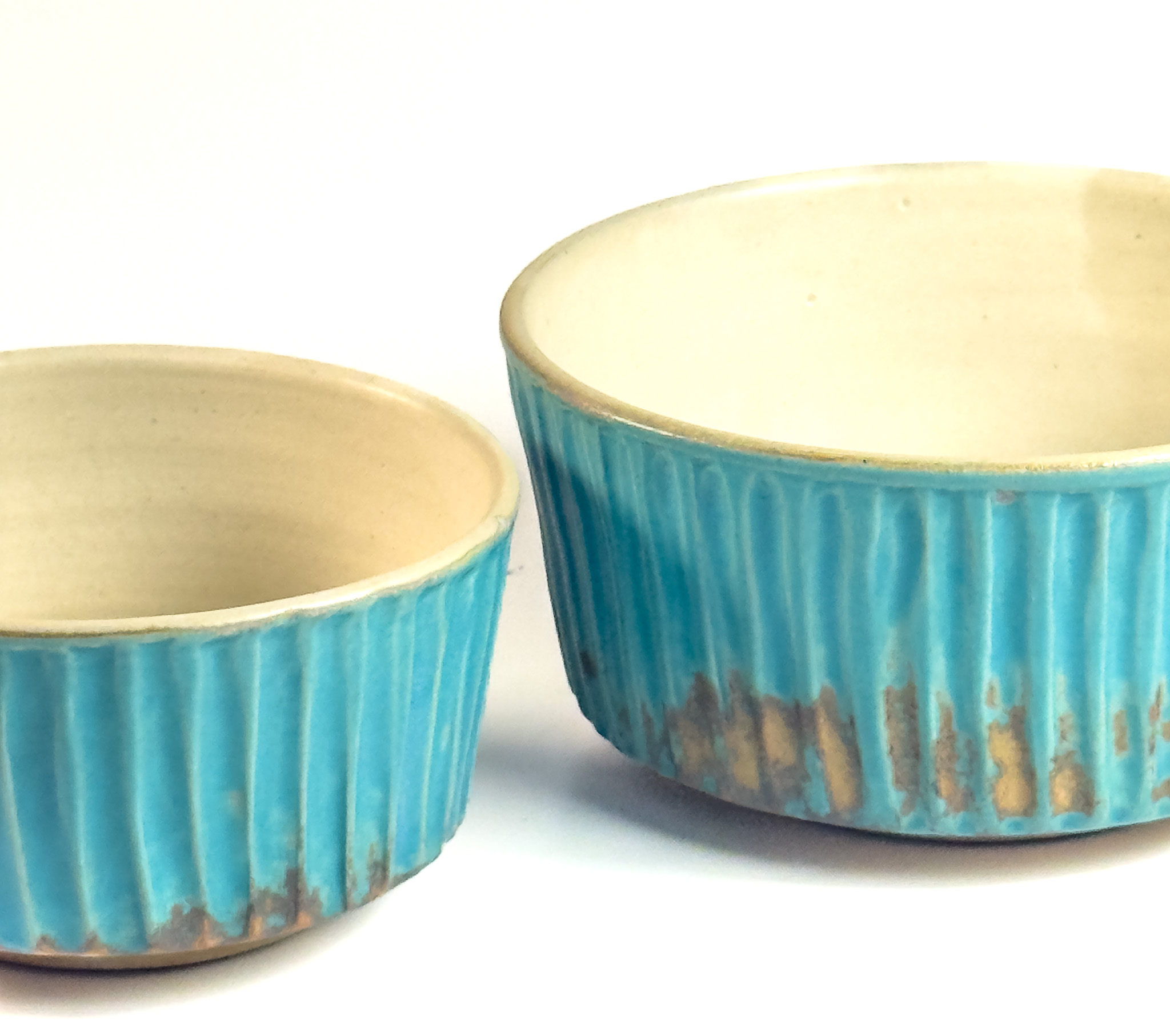 Rustic Turqoise Carved Bowl – Set of 3